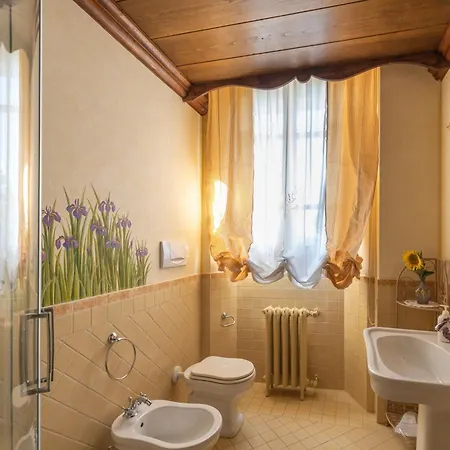 Nocleg ze śniadaniem Palazzo Del Poggiano Poggio Berni